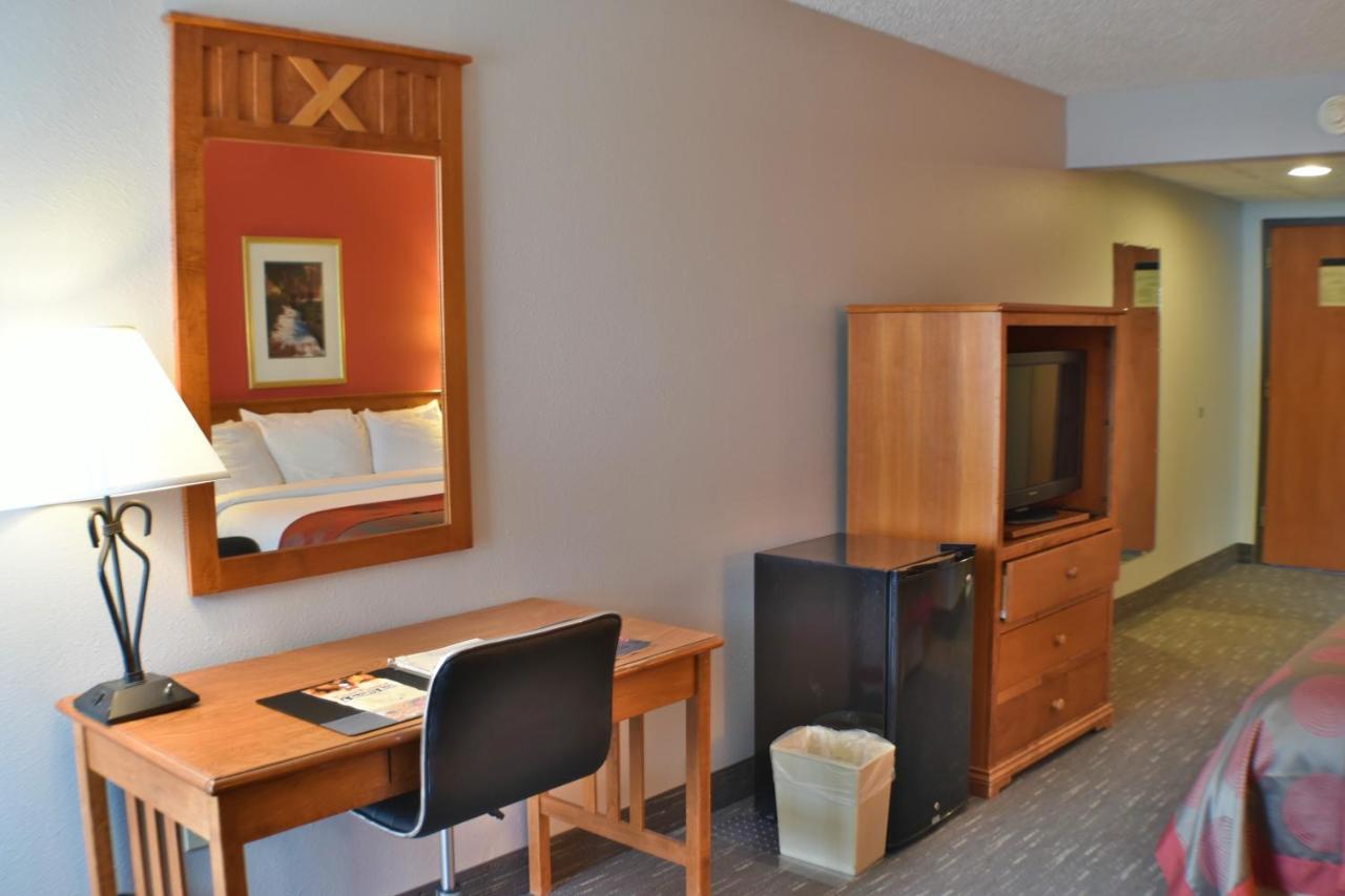 Ramada By Wyndham Sioux Falls Airport - Waterpark Resort & Event Center Luaran gambar