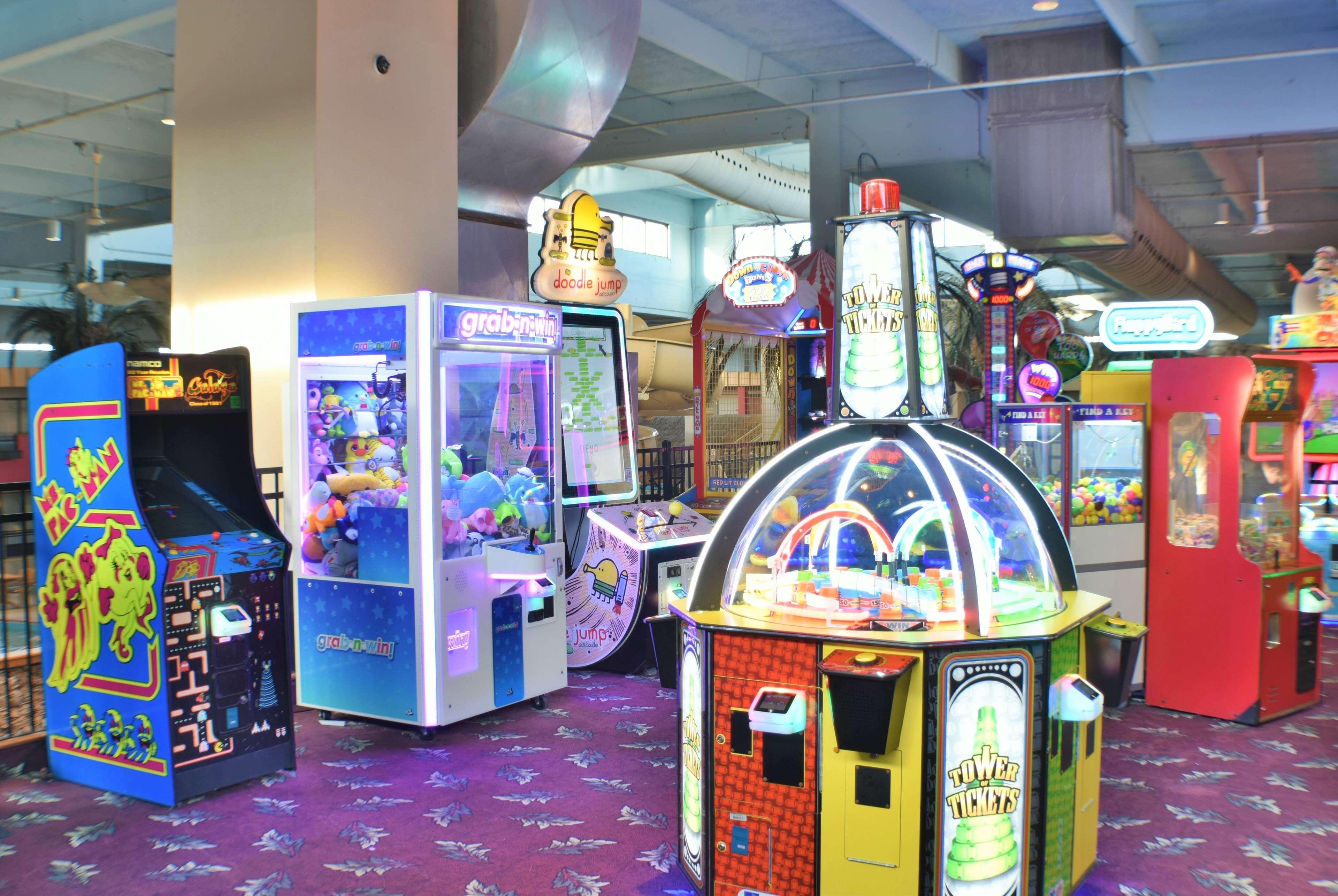 Ramada By Wyndham Sioux Falls Airport - Waterpark Resort & Event Center Luaran gambar