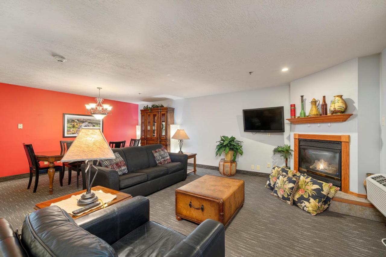 Ramada By Wyndham Sioux Falls Airport - Waterpark Resort & Event Center Luaran gambar