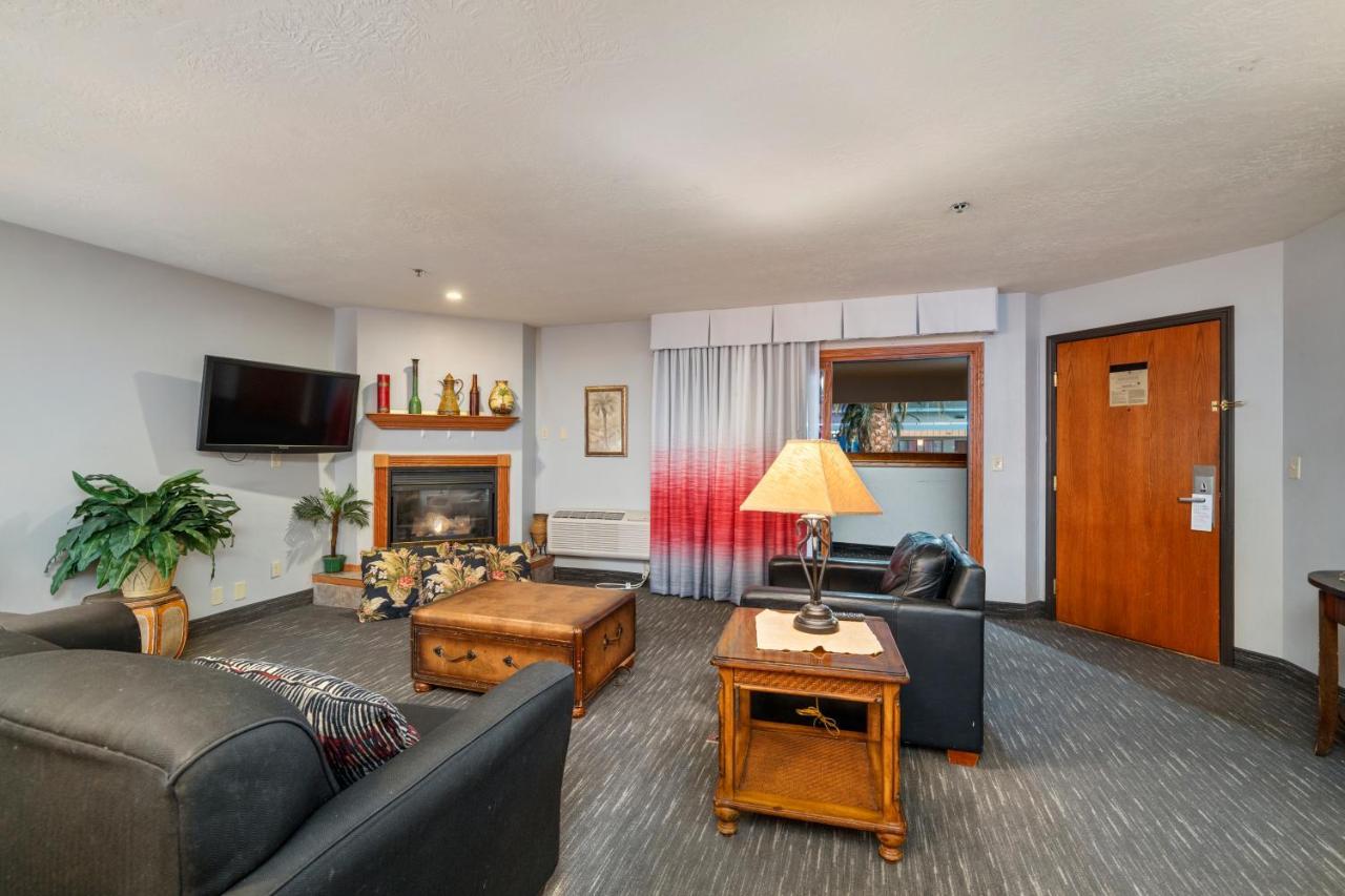 Ramada By Wyndham Sioux Falls Airport - Waterpark Resort & Event Center Luaran gambar