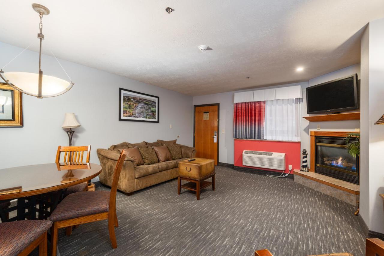 Ramada By Wyndham Sioux Falls Airport - Waterpark Resort & Event Center Luaran gambar