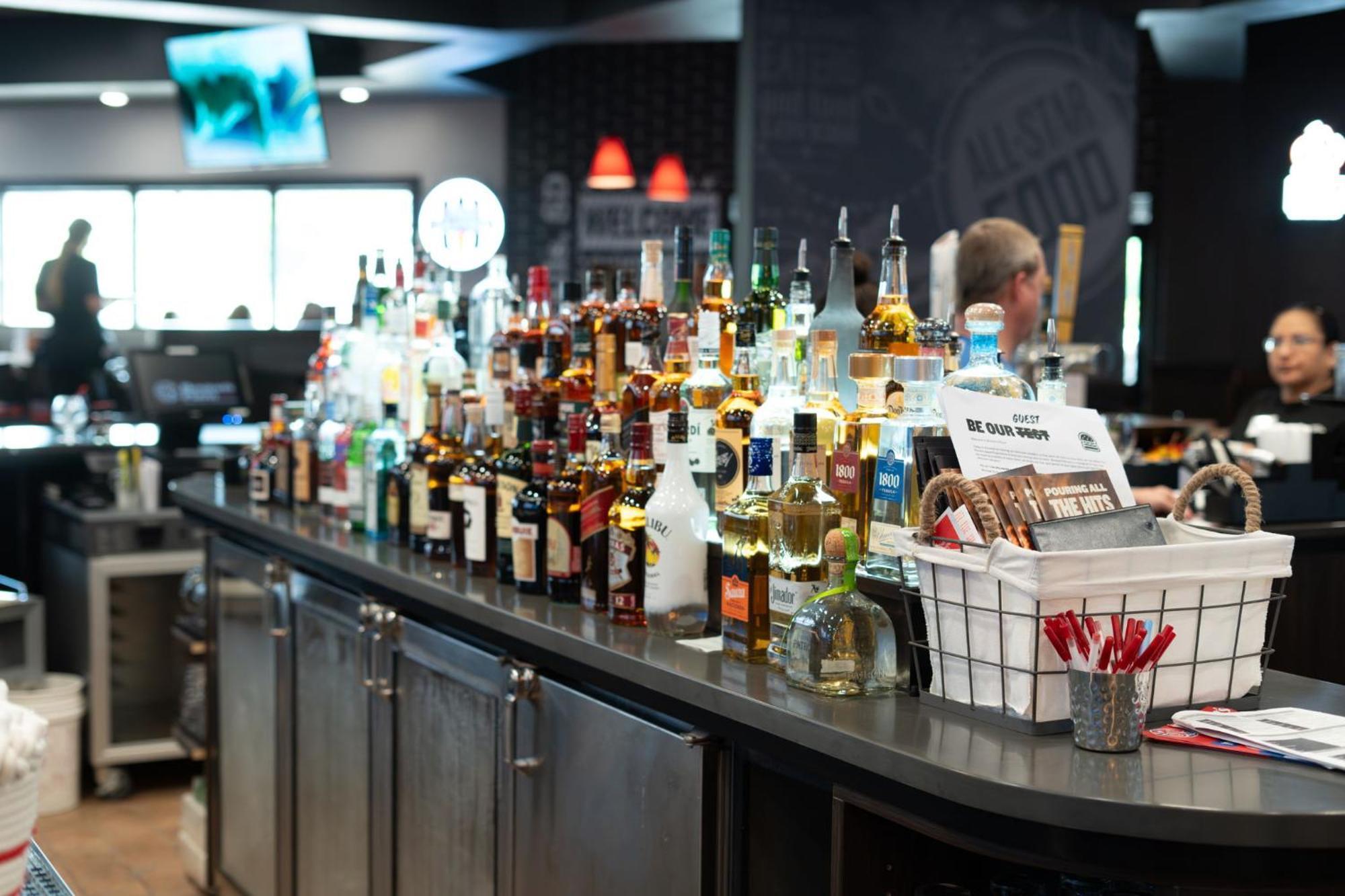 Ramada By Wyndham Sioux Falls Airport - Waterpark Resort & Event Center Luaran gambar