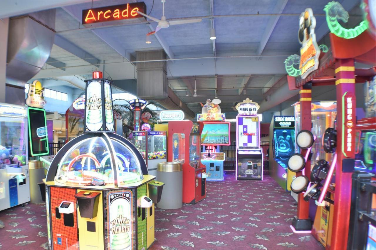 Ramada By Wyndham Sioux Falls Airport - Waterpark Resort & Event Center Luaran gambar